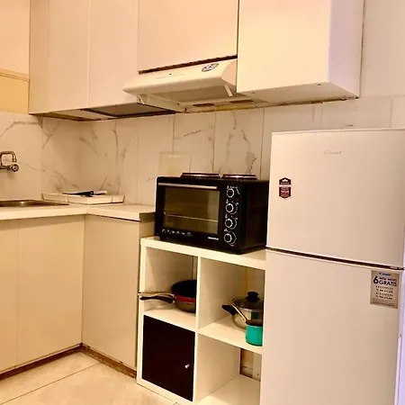 2 Bedroom Apartment 300 Meters Metro Aghios Loanis Athens Exterior photo